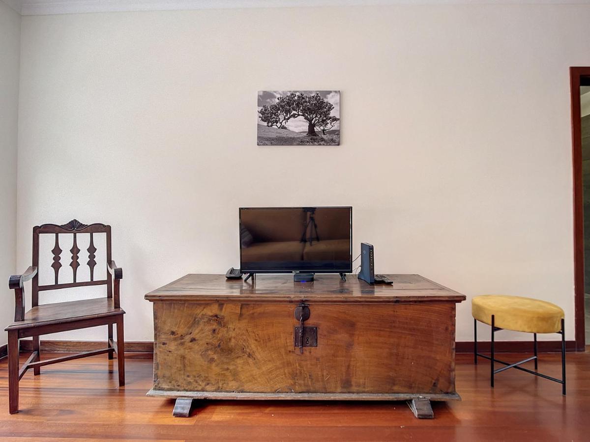 Amarelo Apartment By Atlantic Holiday Sao Vicente  Ngoại thất bức ảnh
